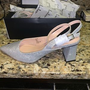 Glitter chunky heel pump